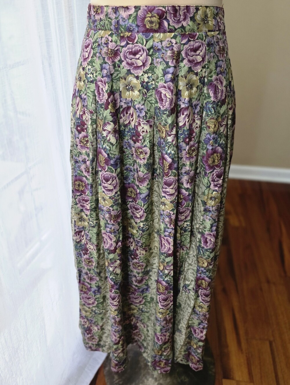 Vintage Floral High Waist Pleated Midi Skirt M Purple Green Cottagecore Full Ski